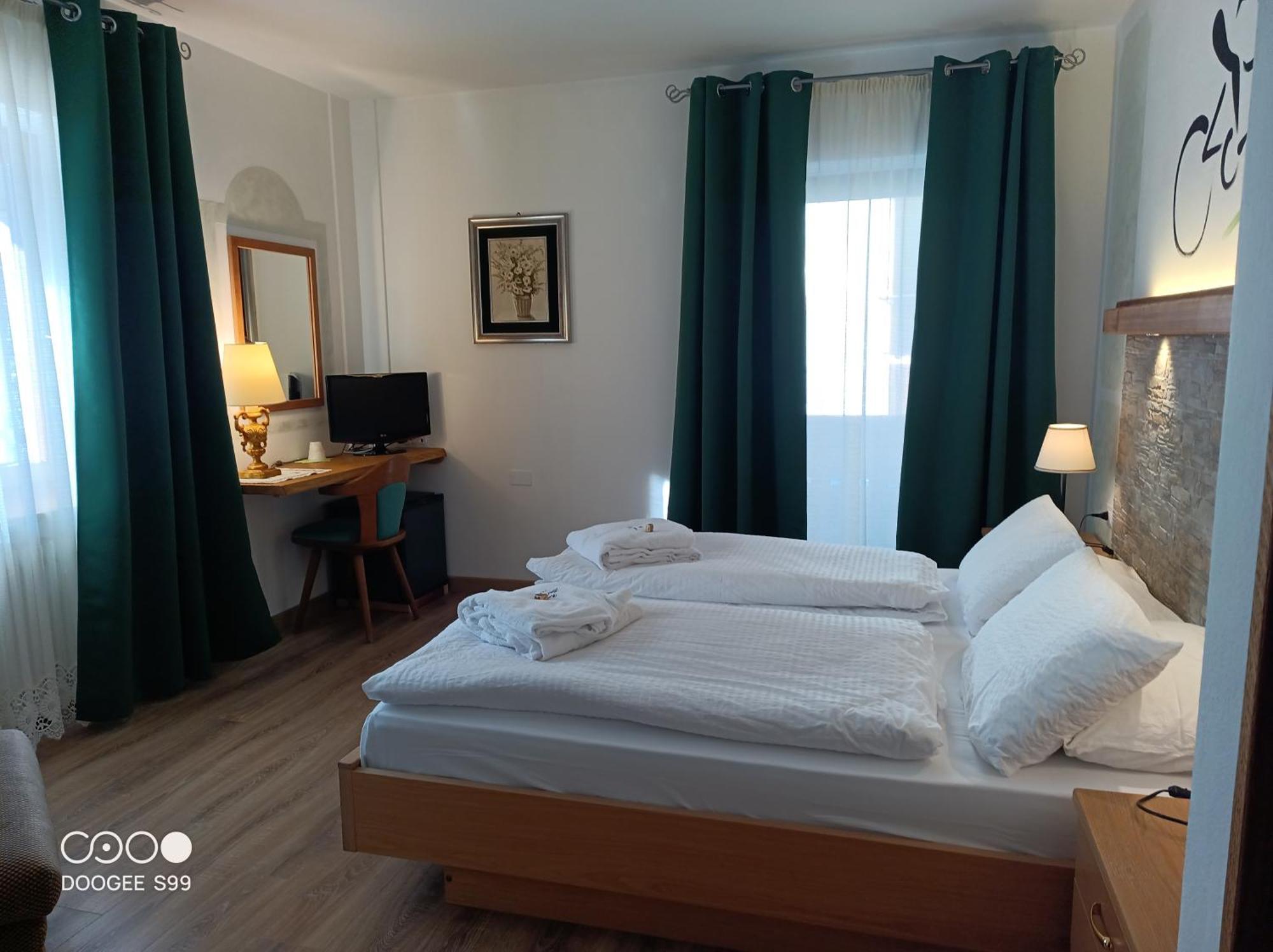 Park Hotel Arnica Falcade Exterior photo