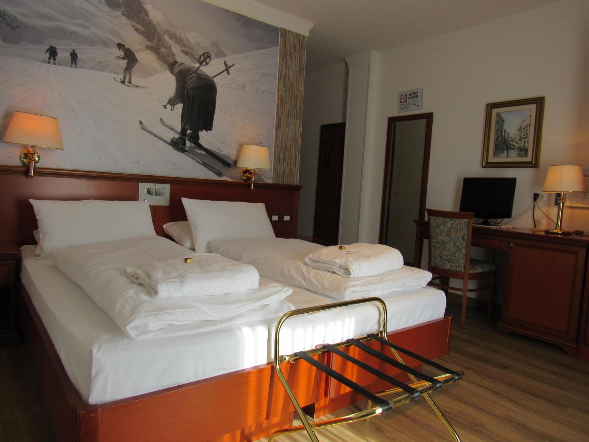 Park Hotel Arnica Falcade Exterior photo
