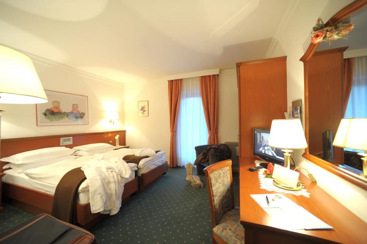 Park Hotel Arnica Falcade Exterior photo